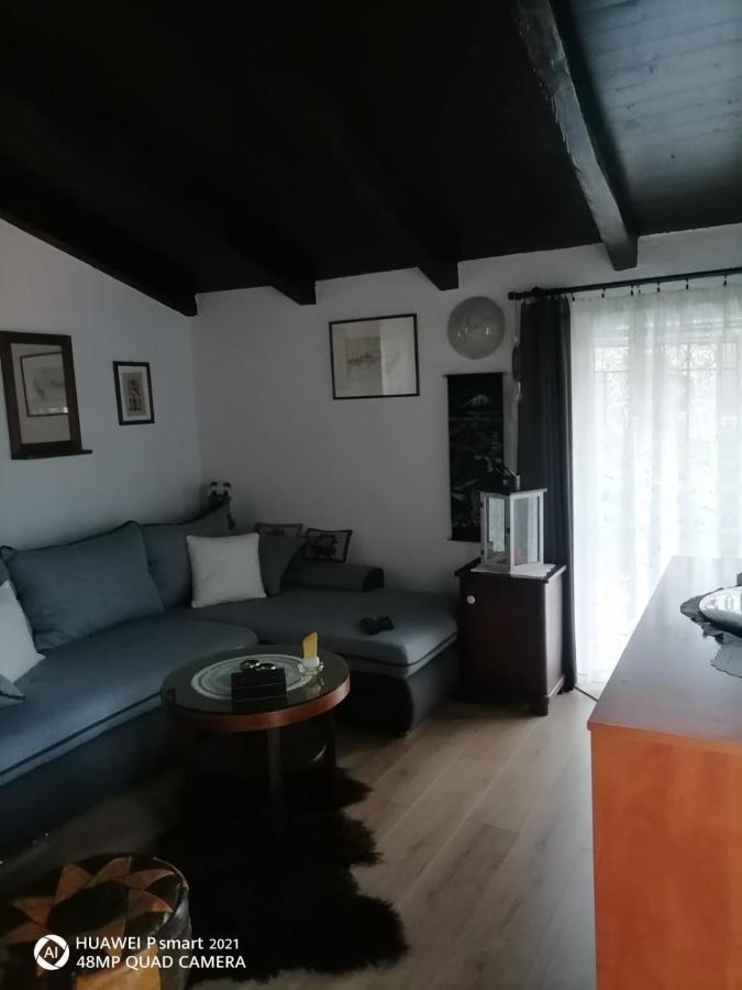 Kalista Vila Jurdani Exterior foto