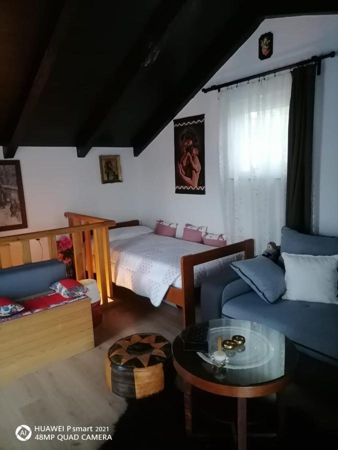 Kalista Vila Jurdani Exterior foto
